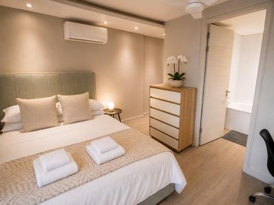 Apartment / Flat For Sale in Gardens, Cape Town